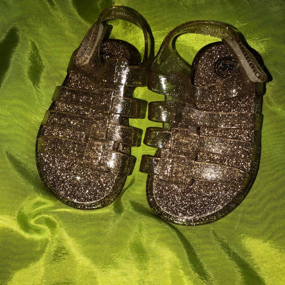 Gold Glittery Girls Sandals ✨